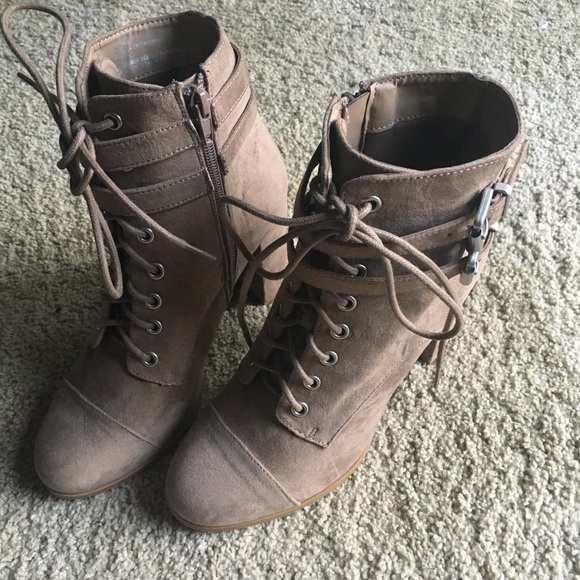 Steve Madden Madden Girl Klaim Tan Boots Booties - Picture 2 of 5